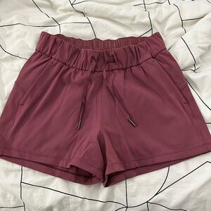 Lululemon on the fly shorts